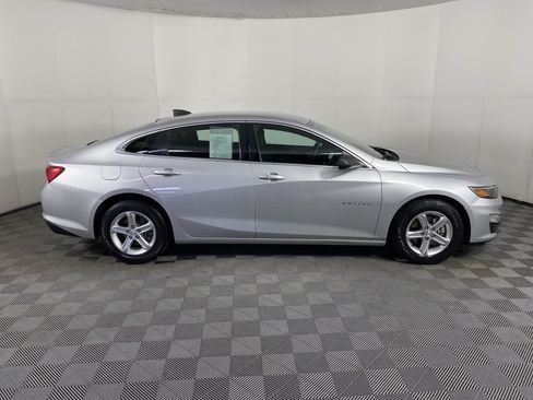 Used 2019 Chevrolet Malibu LS FWD image 5
