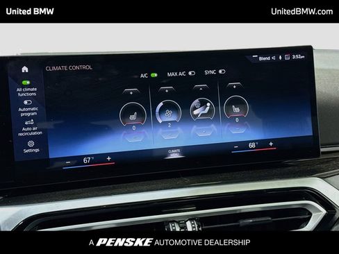 Used 2024 BMW 330i Sedan w/ M Sport Package RWD image 11