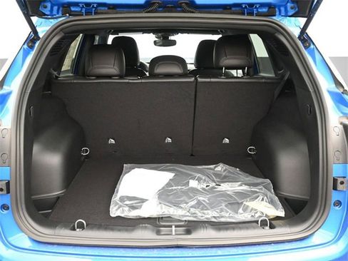 New 2025 Jeep Compass Latitude image 17