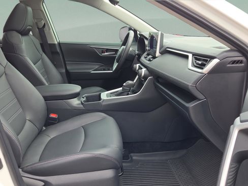 Certified 2025 Toyota RAV4 XLE Premium w/ Weather Package image 20