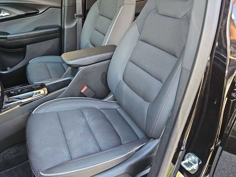 Certified 2023 Chevrolet TrailBlazer RS w/ Convenience Package image 16