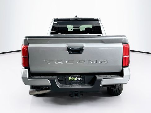 Used 2026 Toyota Tacoma SR5 RWD image 7