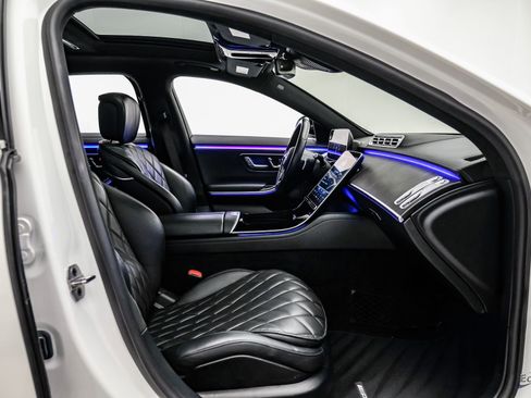 Used 2022 Mercedes-Benz S 580 4MATIC Sedan image 50