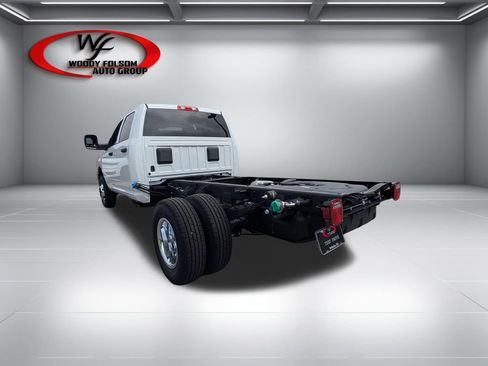 New 2026 RAM 3500 Tradesman w/ Chrome Appearance Group A AWD/4WD image 7