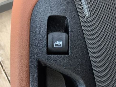 New 2026 BMW i4 xDrive40i image 35