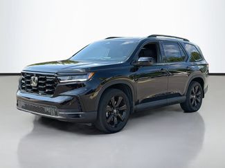 Used 2025 Honda Pilot Black Edition video 2