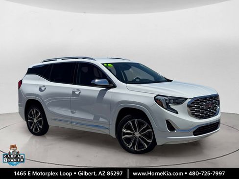 Used 2019 GMC Terrain Denali FWD image 1