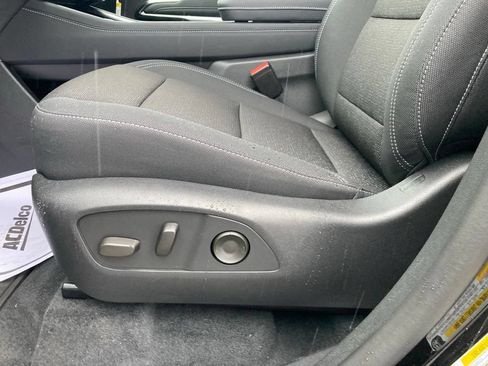 New 2026 Chevrolet Traverse LT AWD/4WD image 4