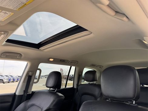 Used 2022 INFINITI QX80 Luxe w/ Cargo Package image 23