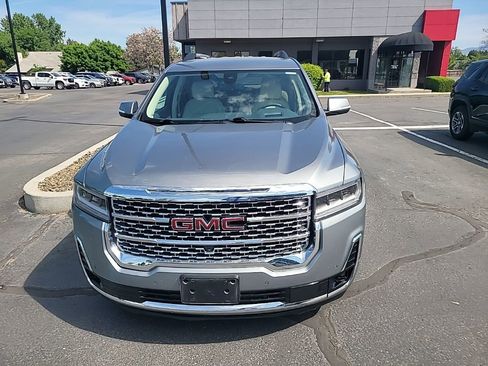 Used 2023 GMC Acadia Denali w/ Denali Technology Package AWD/4WD image 2