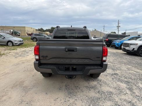 Used 2023 Toyota Tacoma 4x4 Double Cab w/ Trail Edition image 4