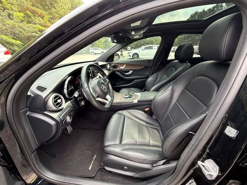 Used 2018 Mercedes-Benz C 300 Sedan image 9