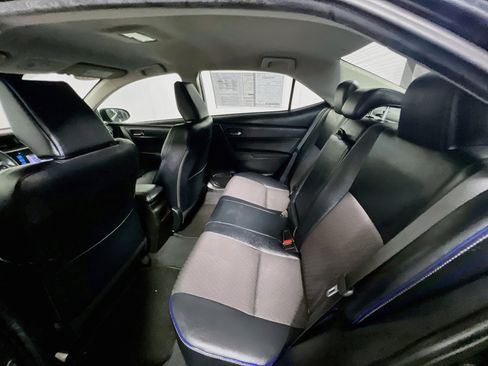 Used 2018 Toyota Corolla SE FWD image 26