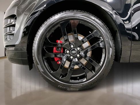 Used 2023 Land Rover Range Rover Evoque R-Dynamic S image 32