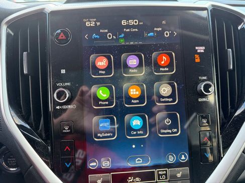 Used 2023 Subaru Ascent Limited w/ Technology Package image 8