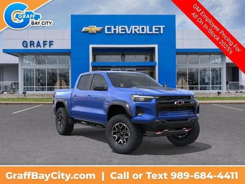 New 2025 Chevrolet Colorado ZR2 image 1