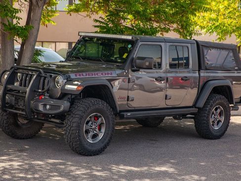 Used 2020 Jeep Gladiator Rubicon image 9