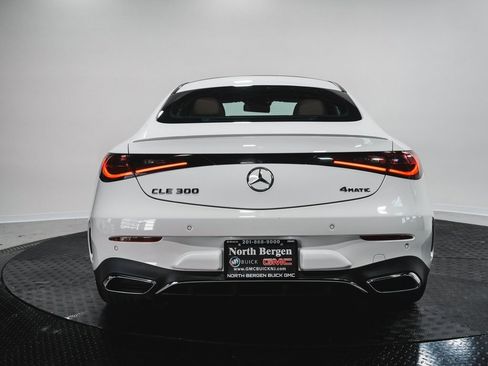 Used 2025 Mercedes-Benz CLE 300 4MATIC Coupe image 7