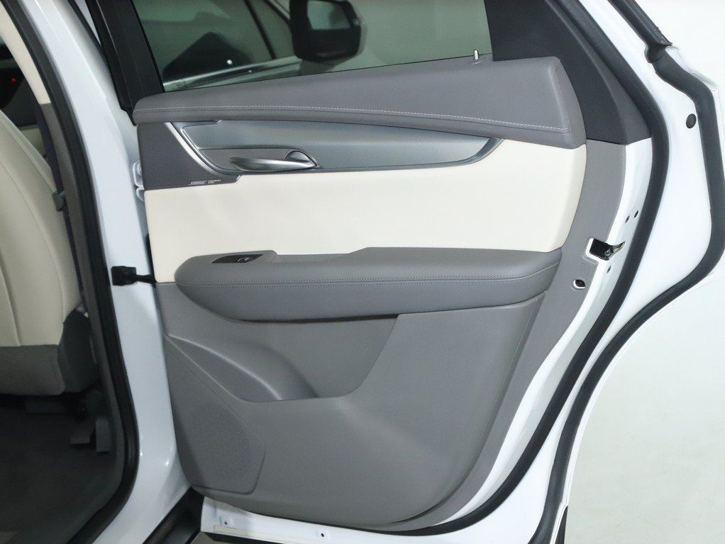 Used 2022 Cadillac XT5 Premium Luxury AWD/4WD image 33