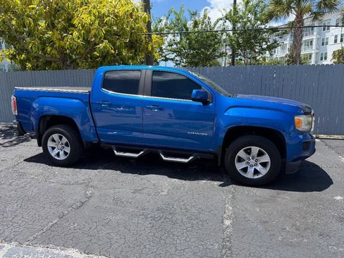 Used 2018 GMC Canyon SLE w/ Trailering Package RWD image 2