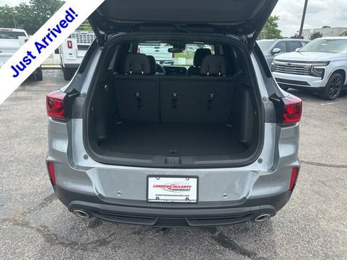 New 2026 Chevrolet TrailBlazer RS w/ Convenience Package FWD image 28