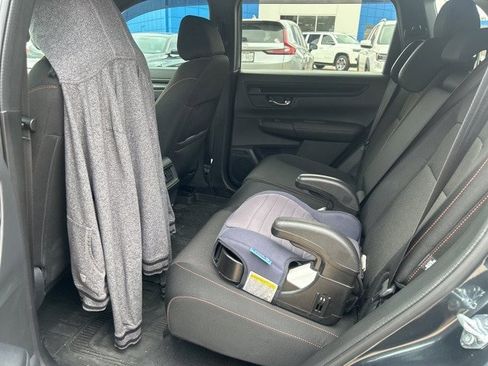 Used 2025 Honda CR-V Sport image 6