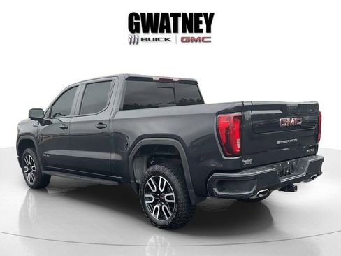 Used 2023 GMC Sierra 1500 AT4 w/ AT4 Premium Package AWD/4WD image 5