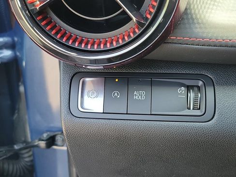 Used 2025 Chevrolet Equinox RS FWD image 27