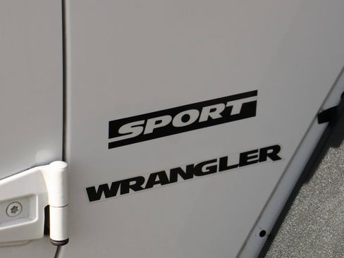 Used 2015 Jeep Wrangler Sport w/ Quick Order Package 24S image 40