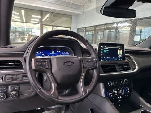 Used 2023 Chevrolet Tahoe RST w/ Luxury Package AWD/4WD image 4