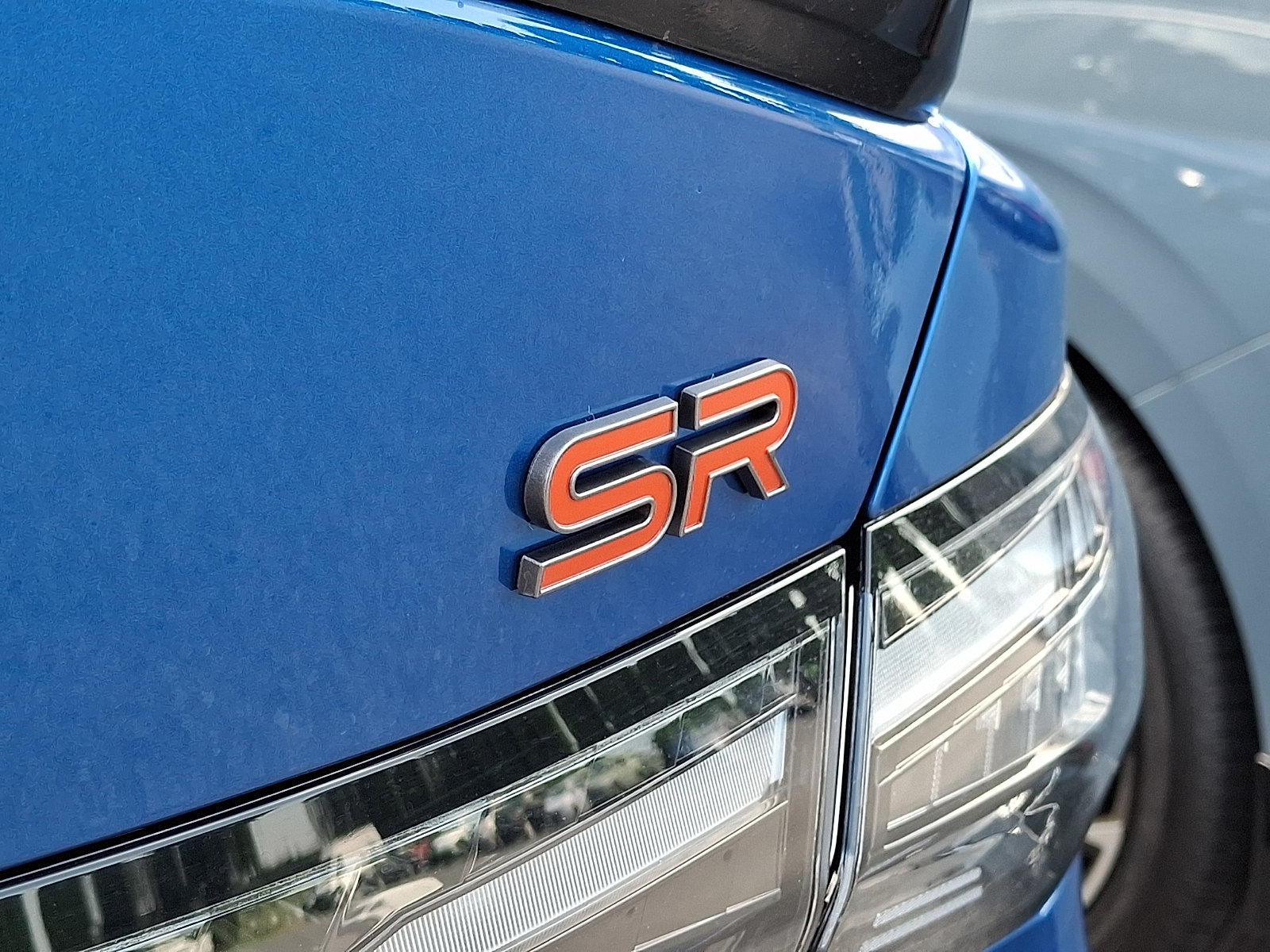 New 2026 Nissan Sentra SR w/ SR Premium Package FWD image 7