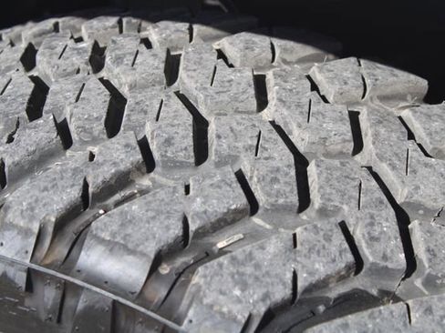 Used 2021 Chevrolet Silverado 1500 Custom Trail Boss image 17