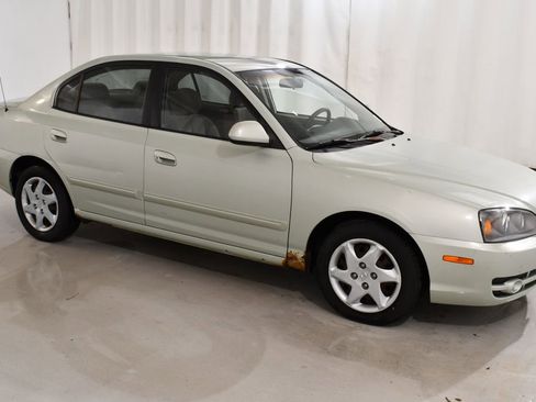 Used 2004 Hyundai Elantra GLS image 5