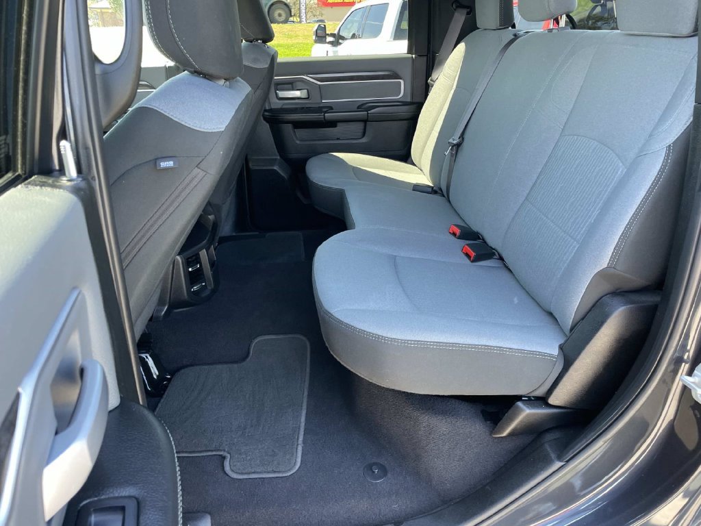 Used 2022 RAM 2500 Big Horn AWD/4WD image 11