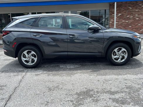 Used 2023 Hyundai Tucson SE AWD/4WD image 6