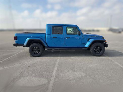 New 2026 Jeep Gladiator Sport image 14