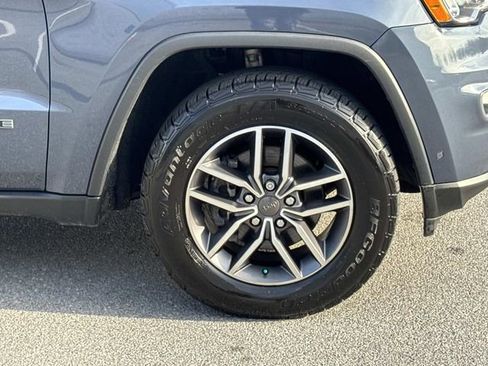 Used 2020 Jeep Grand Cherokee Limited w/ Luxury Group II image 8