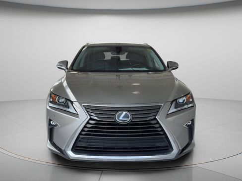 Used 2018 Lexus RX 350L image 9