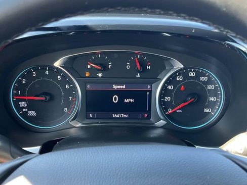 Used 2023 Chevrolet Traverse LT FWD image 41