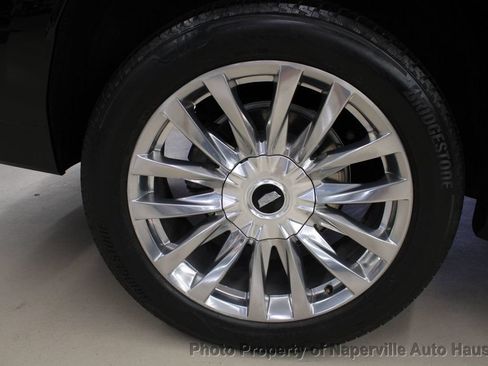 Used 2023 Cadillac Escalade ESV Premium Luxury AWD/4WD image 60