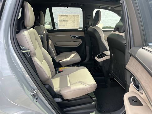New 2026 Volvo XC90 B6 Ultra image 20