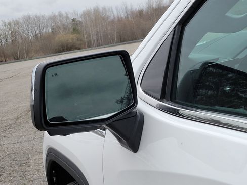 New 2026 GMC Sierra 1500 SLT w/ SLT Premium Package image 10