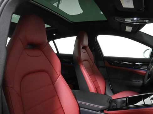 Used 2026 Porsche Panamera 4 AWD/4WD image 39