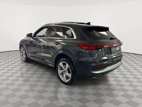 Used 2025 Audi Q5 Premium Plus w/ Premium Plus AWD/4WD image 5