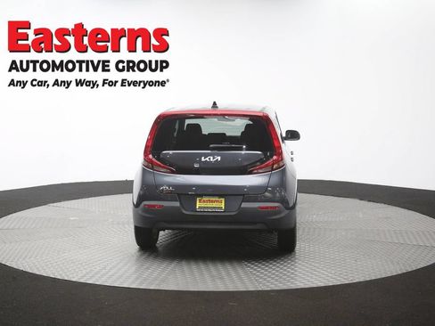 Used 2022 Kia Soul LX w/ Technology Package FWD image 35