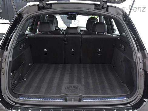 Certified 2024 Mercedes-Benz GLC 43 AMG 4MATIC image 30