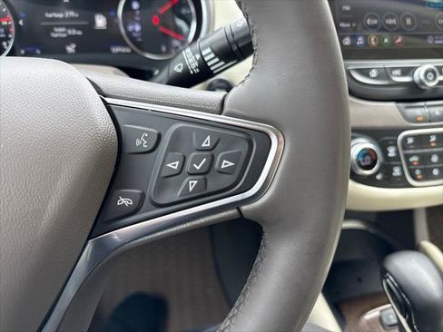 Used 2024 Chevrolet Malibu LT FWD image 18