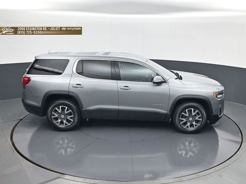 Used 2023 GMC Acadia SLE FWD image 17