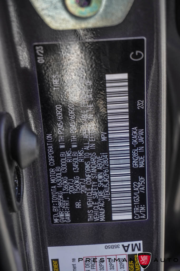 Used 2023 Toyota 4Runner Limited AWD/4WD image 28