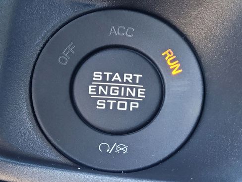 New 2026 Jeep Gladiator Sport AWD/4WD image 23
